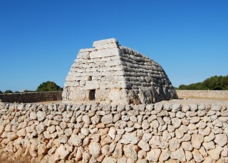 ARQUEOLOGÍA